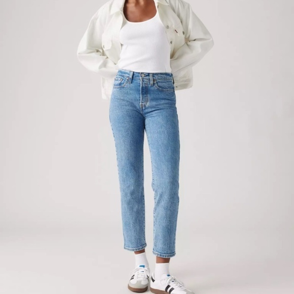 Levi’s Wedgie Classic Blue Women's Jeans